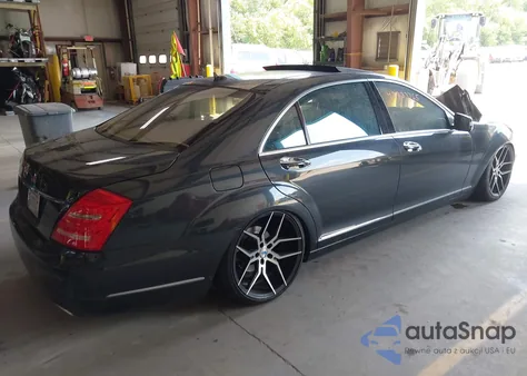 2011 Mercedes-Benz S 550 из США, поврежденный, VIN WDDNG7BB1BA412083